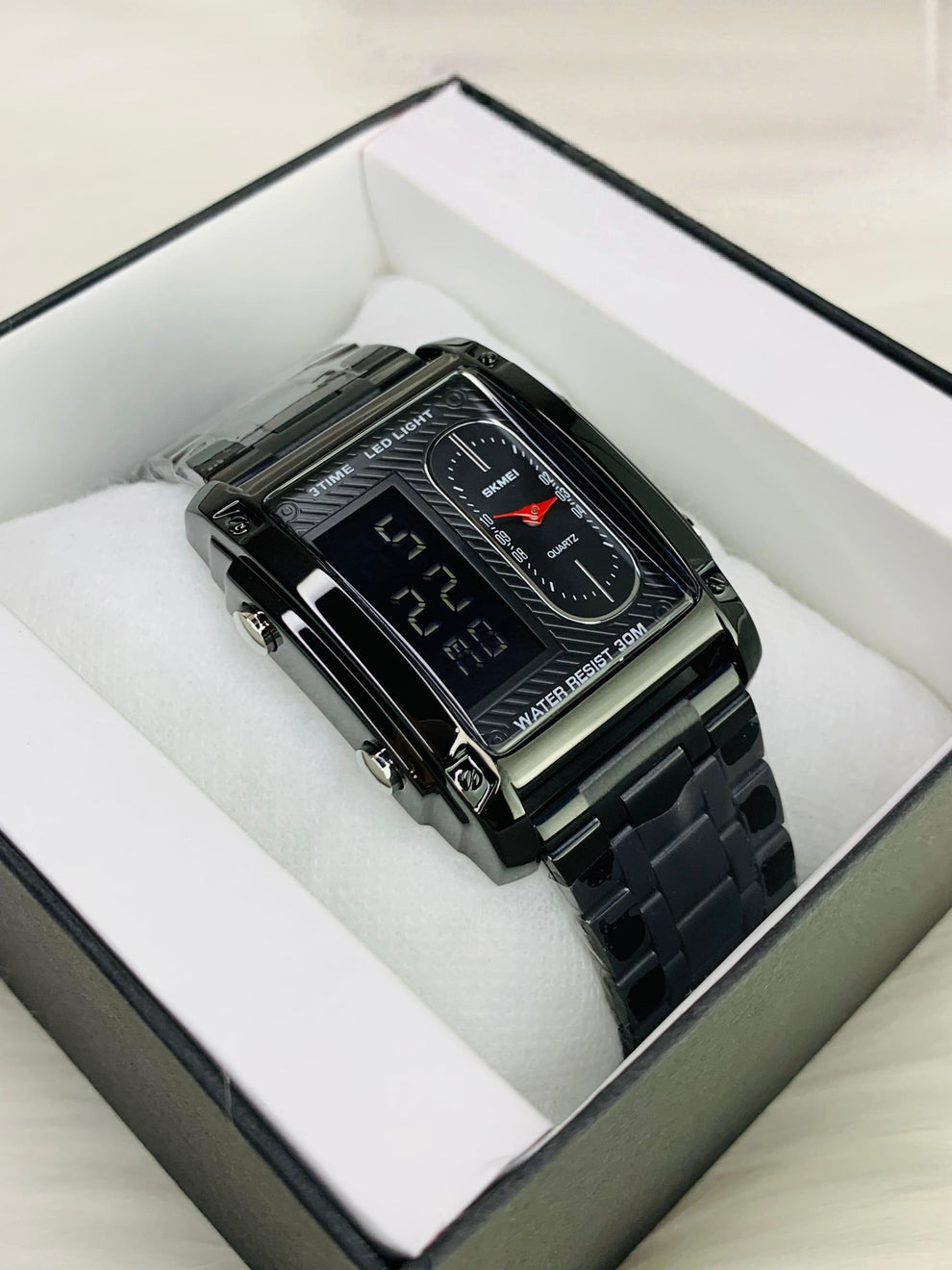Skmei 1868 Dual time unique design watch