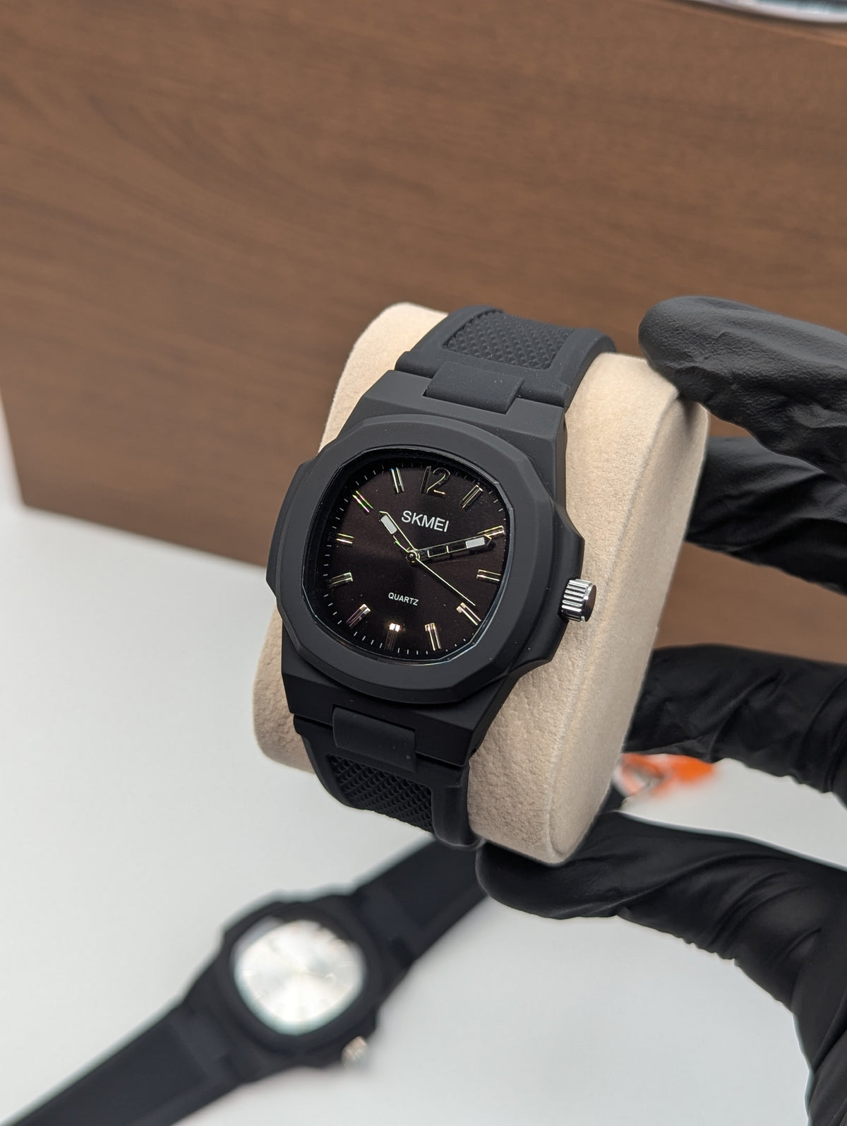 Skmei Aura black most trending Watch